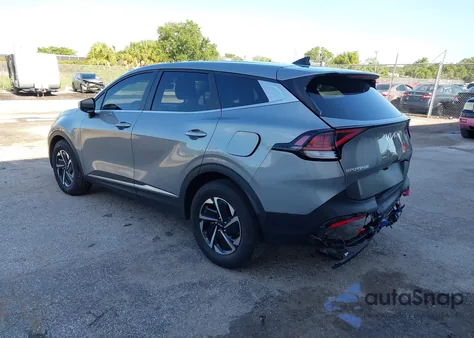 2023 Kia Sportage Hybrid Lx z USA, uszkodzony, nr VIN KNDPU3AGXP7047991